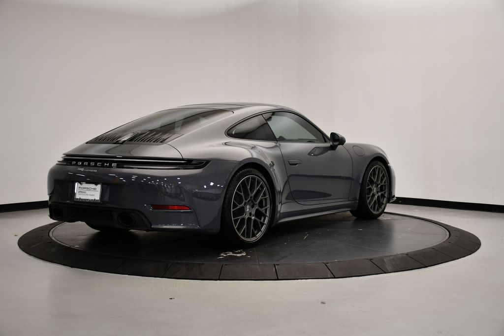 Thumbnail: 2025 Porsche 911 - 7