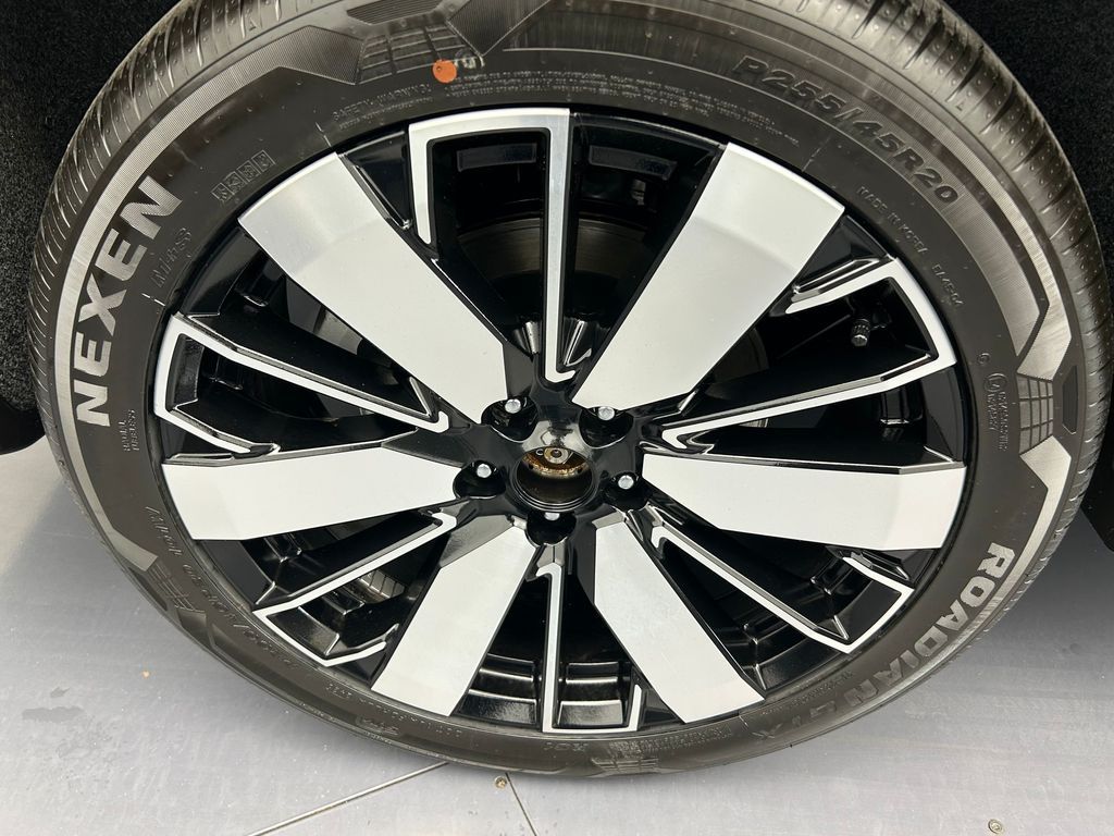 New 2026 Graphite Gray Mitsubishi SE image 52