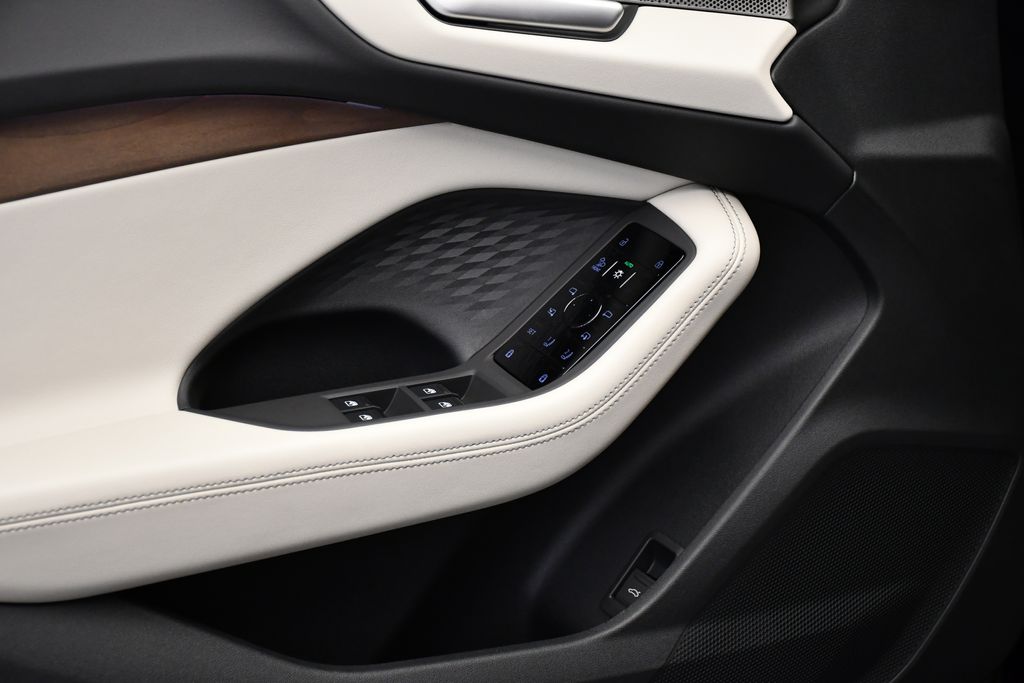 Thumbnail: 2025 Audi A5 - 32