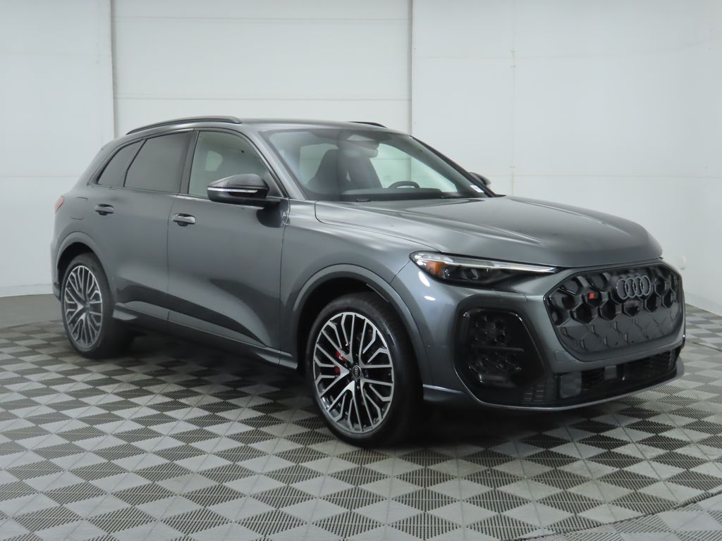Thumbnail: 2025 Audi SQ5 - 3
