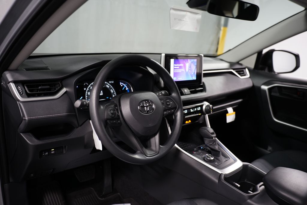 2025 Toyota RAV4 LE 11