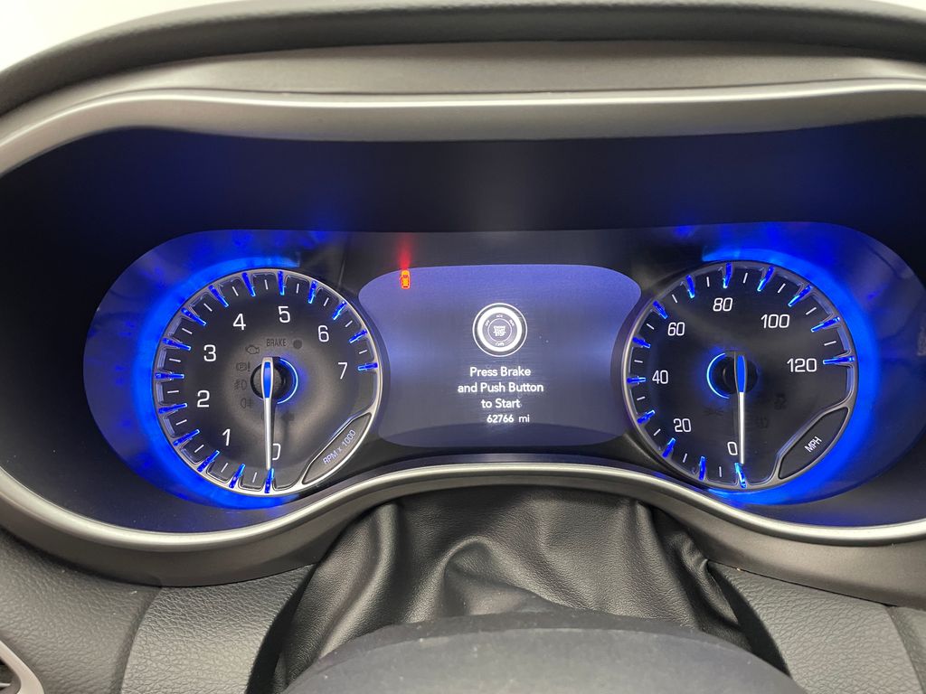 Thumbnail: 2024 Chrysler Pacifica - 24