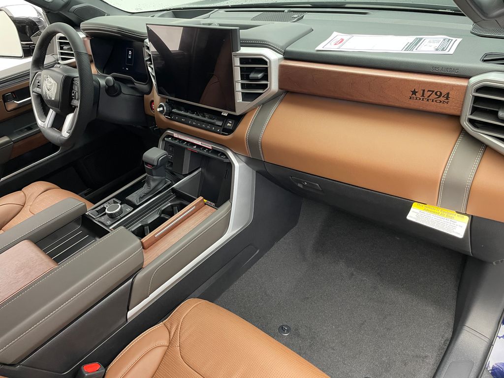 Thumbnail: 2025 Toyota Tundra - 17