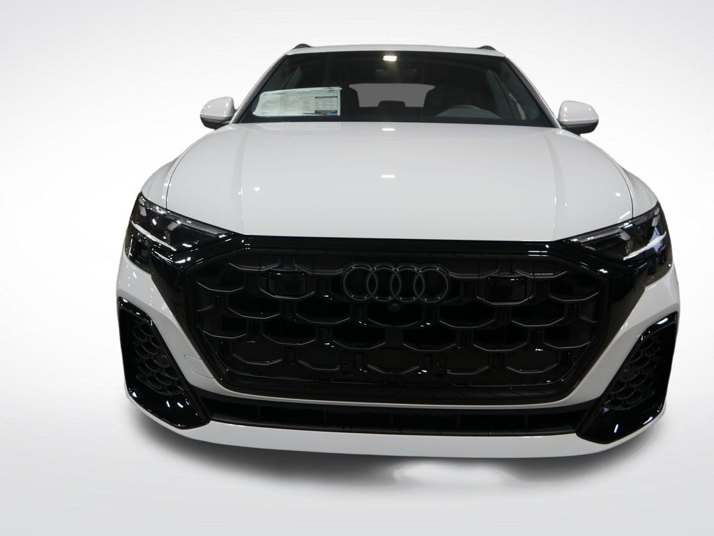 Thumbnail: 2026 Audi Q8 - 8