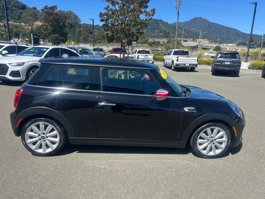Thumbnail: 2021 MINI Cooper - 6