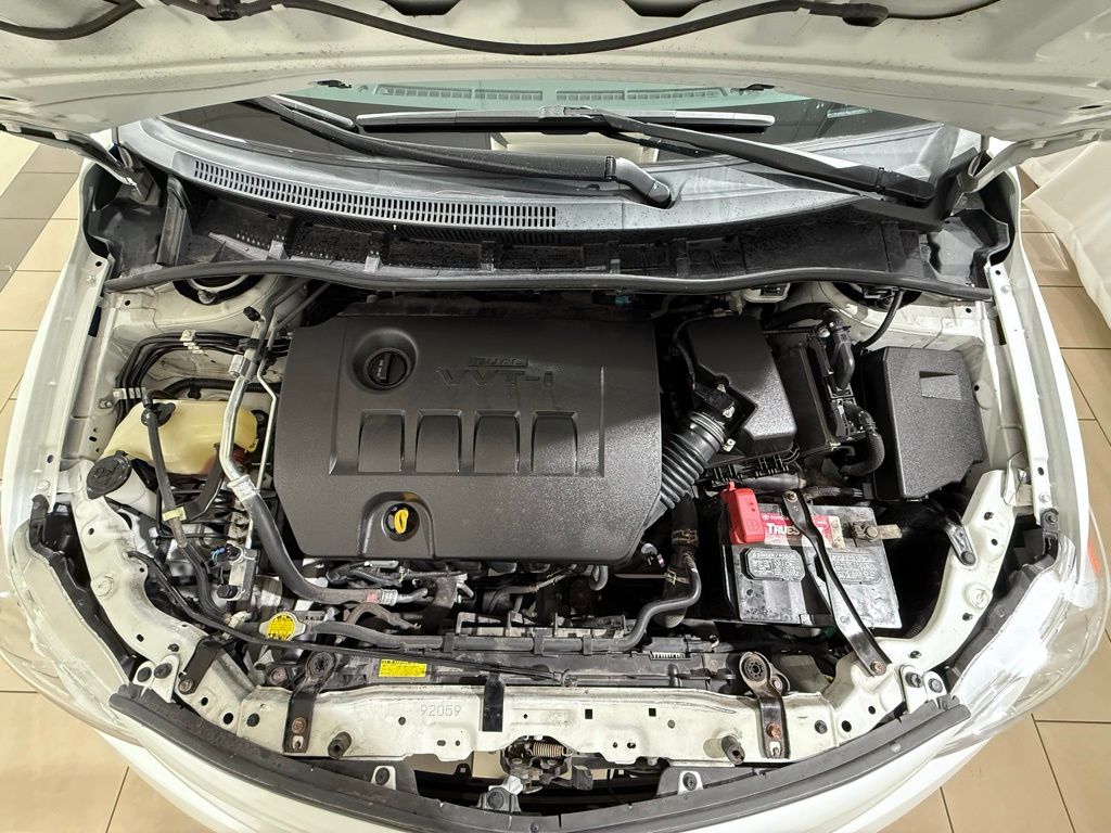 Thumbnail: 2013 Toyota Corolla - 13