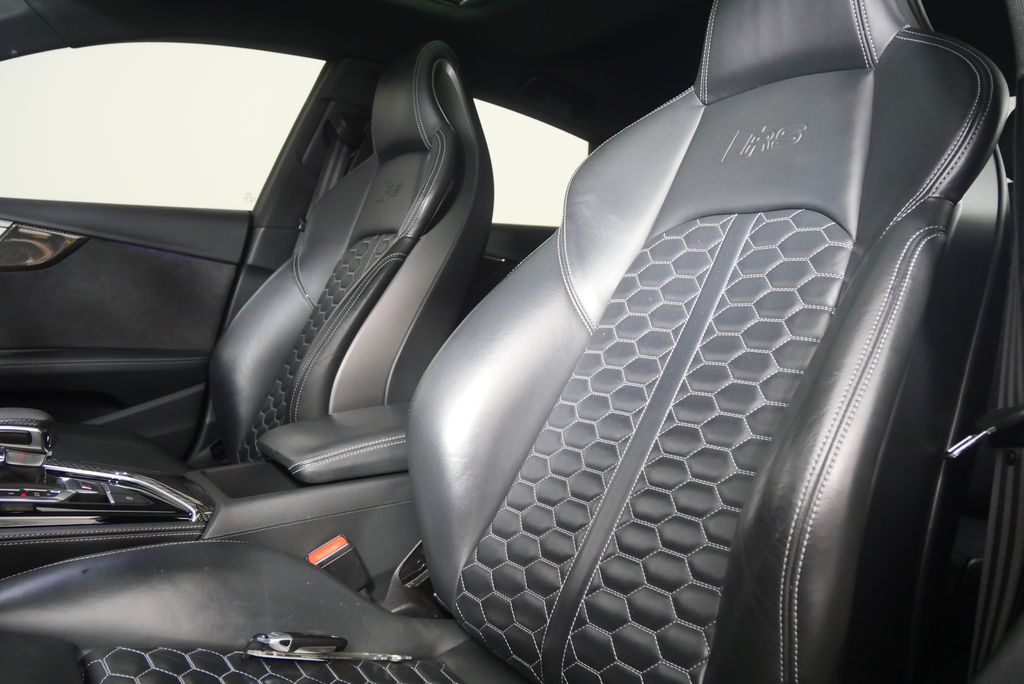 Thumbnail: 2021 Audi RS 5 - 10