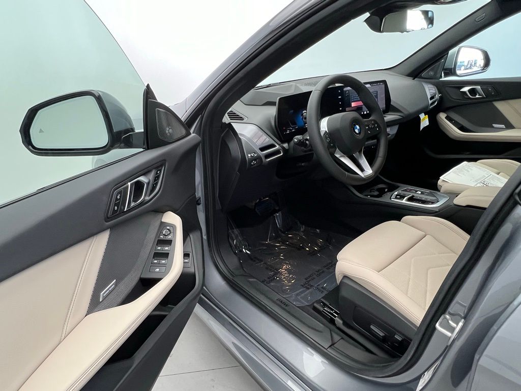 Thumbnail: 2026 BMW 2 Series - 20