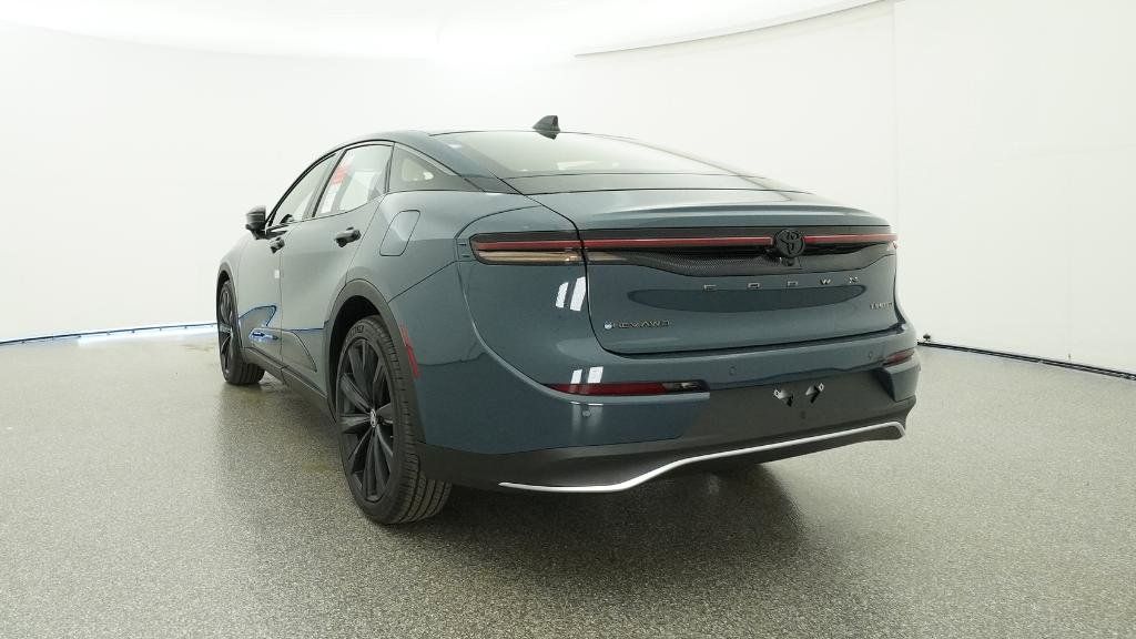 Thumbnail: 2026 Toyota Crown - 4