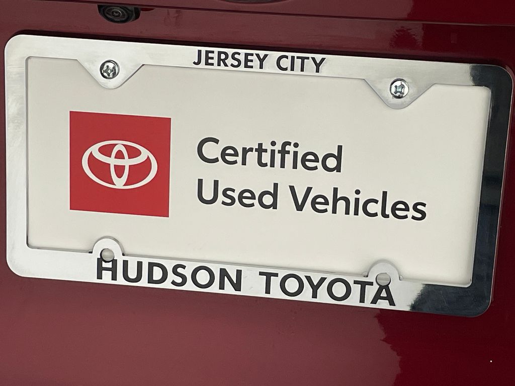 Thumbnail: 2023 Toyota RAV4 - 12