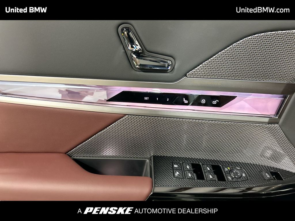 2025 BMW 7 Series 760i xDrive 11