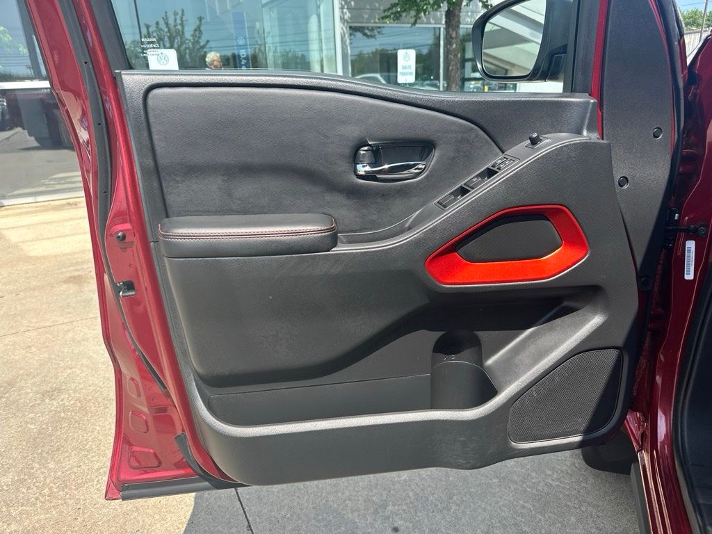 Used 2025 Nissan Frontier Truck