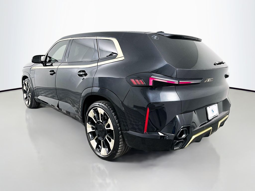 Thumbnail: 2023 BMW XM - 7