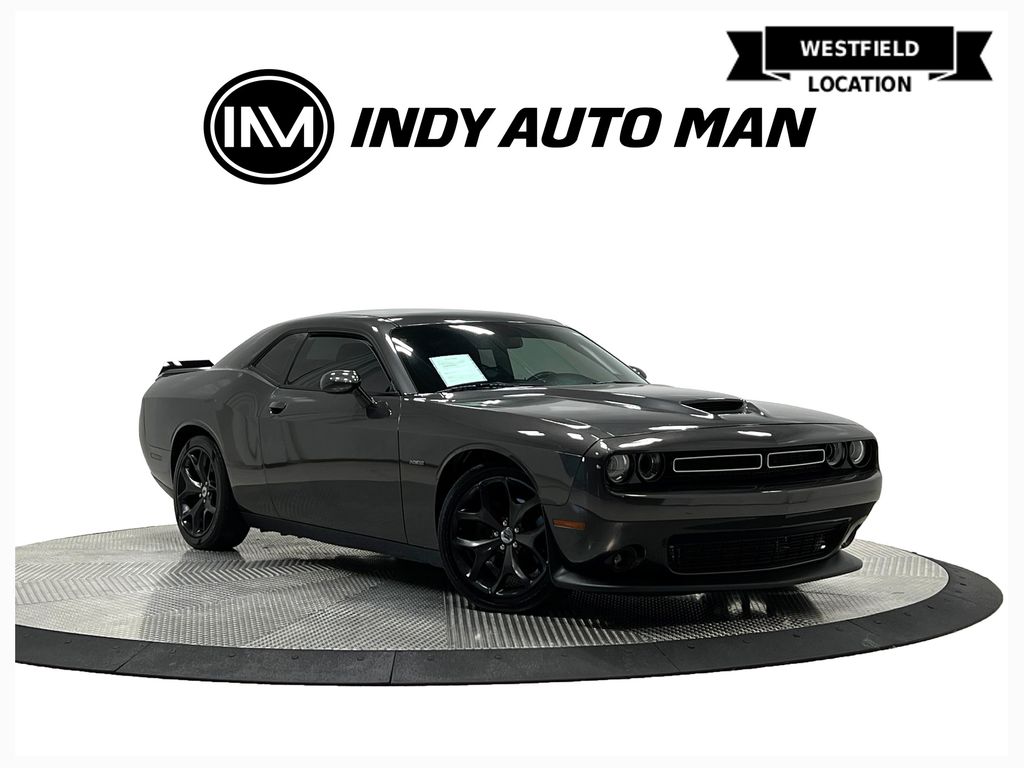 Gray (Granite Pearlcoat) 2019 Dodge Challenger Coupe Rear-Wheel Drive 8-Speed Automatic