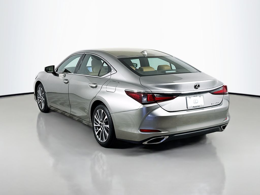 Thumbnail: 2020 Lexus ES - 7