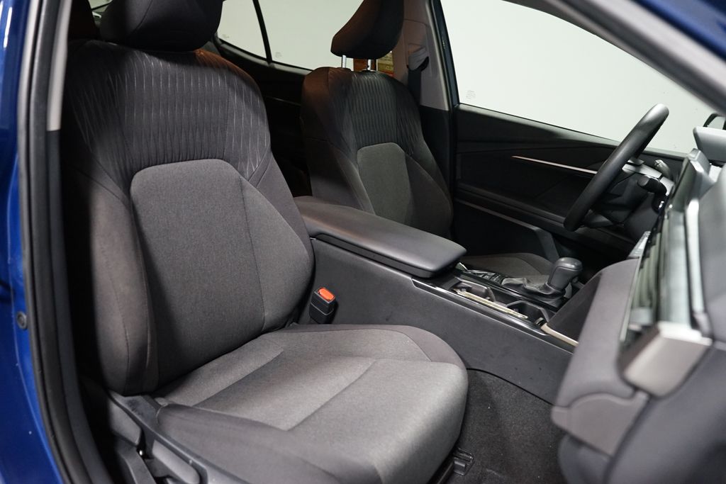 Thumbnail: 2025 Toyota Camry - 28