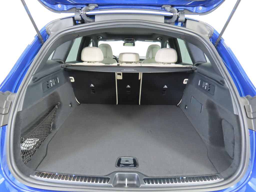 Thumbnail: 2026 Mercedes-Benz GLC - 28