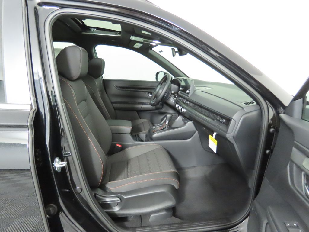 2025 Honda CR-V Sport 17