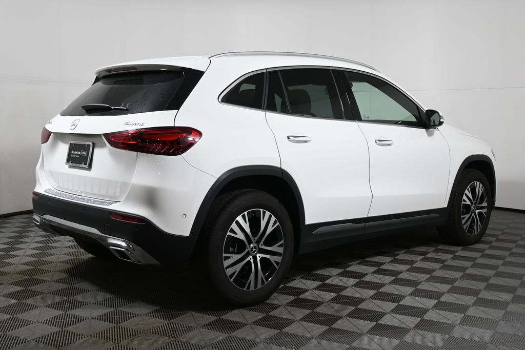 Thumbnail: 2026 Mercedes-Benz GLA - 7