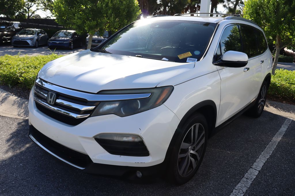 Thumbnail: 2017 Honda Pilot - 2