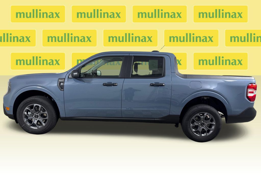 New 2026 Gray Ford XLT image 2