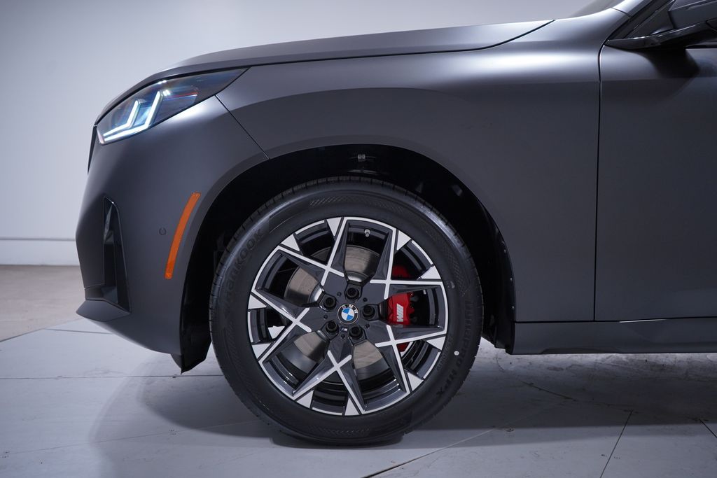 Thumbnail: 2026 BMW X3 - 2