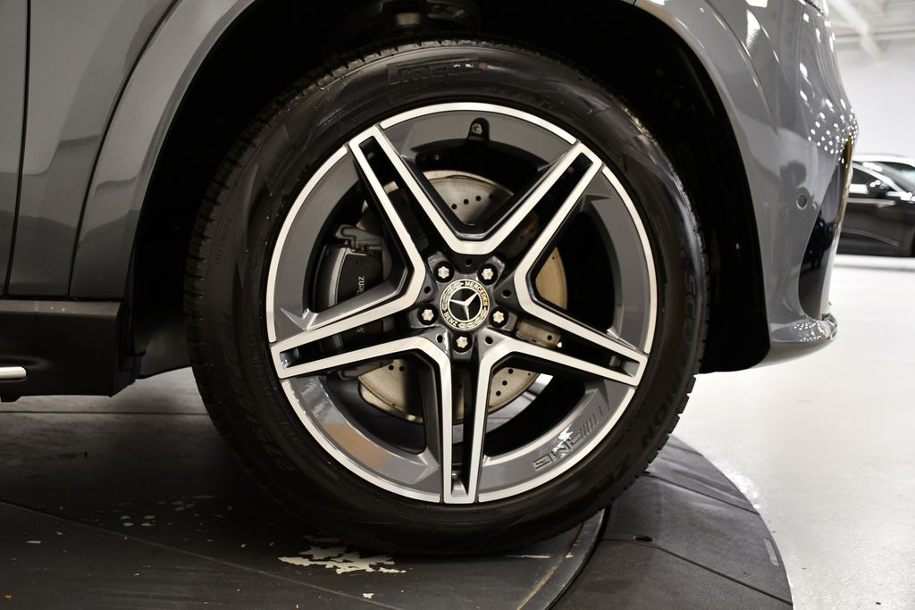 Thumbnail: 2026 Mercedes-Benz GLS - 16