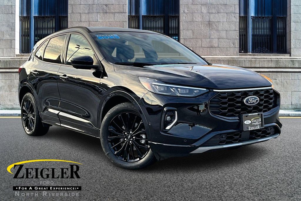 2023 Ford Escape ST-Line Elite AWD