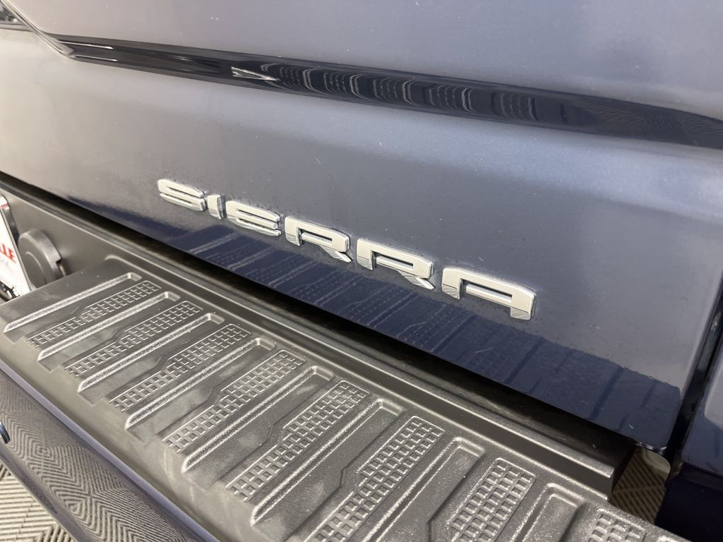 Thumbnail: 2021 GMC Sierra 1500 - 12