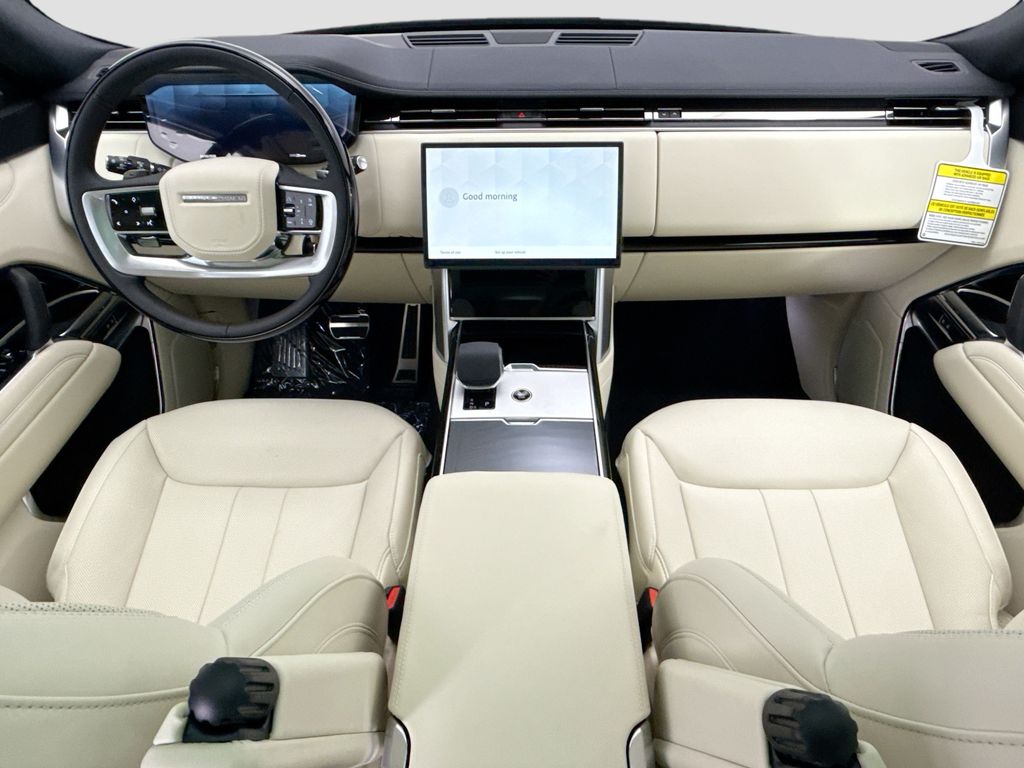 Thumbnail: 2026 Land Rover Range Rover - 14