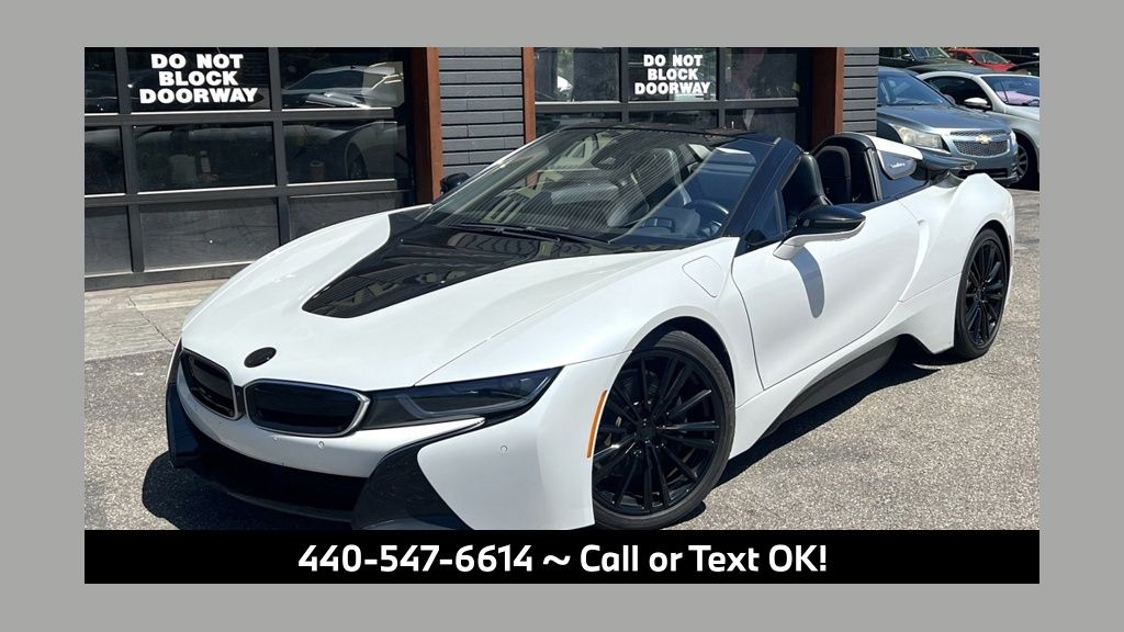 2019 BMW i8 Roadster's photo