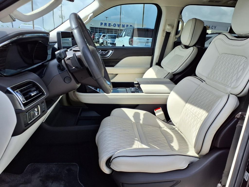 2024 Lincoln Navigator Black Label Black at Cook Ford