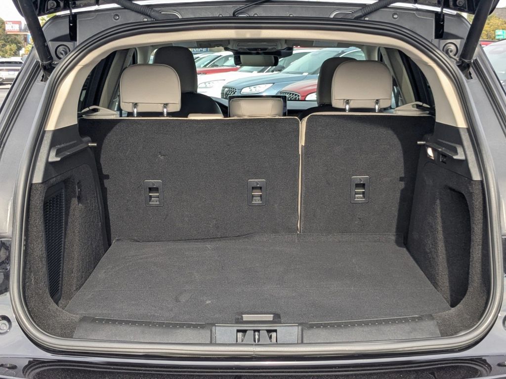 2025 Lincoln Corsair Reserve