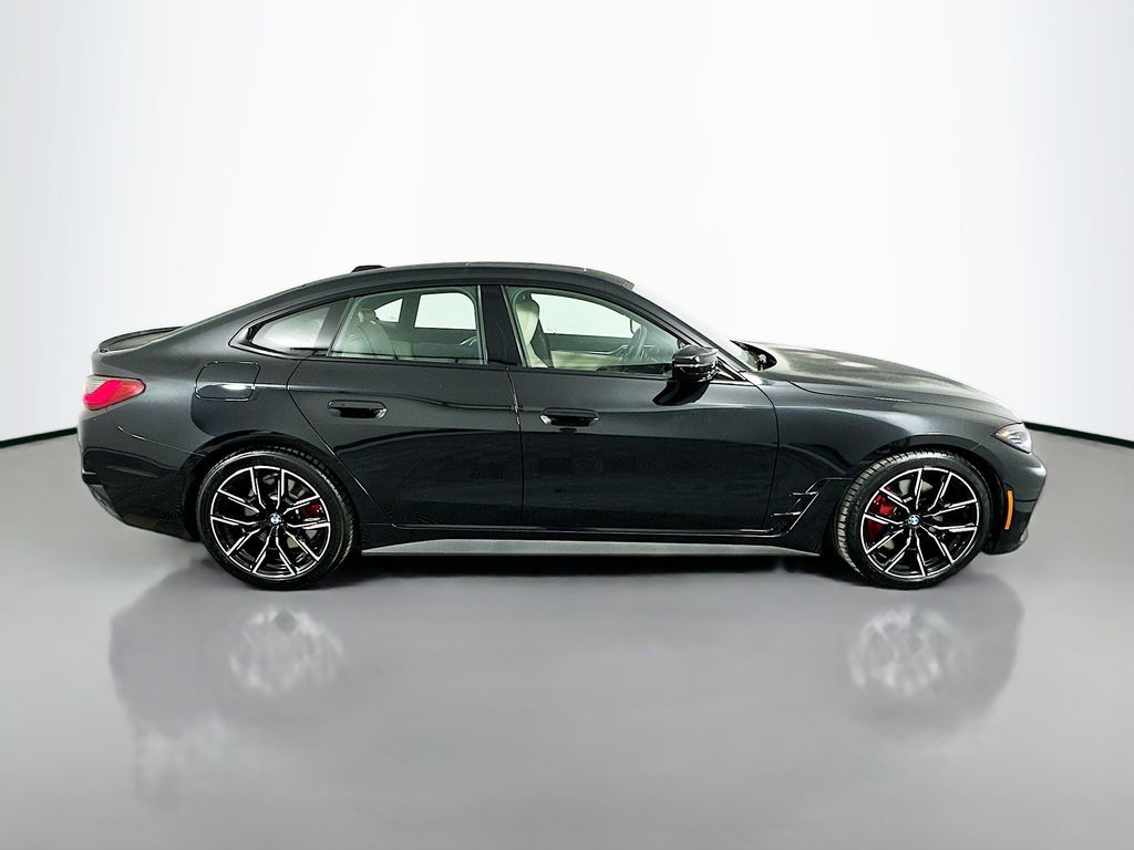 Thumbnail: 2023 BMW 4 Series - 4