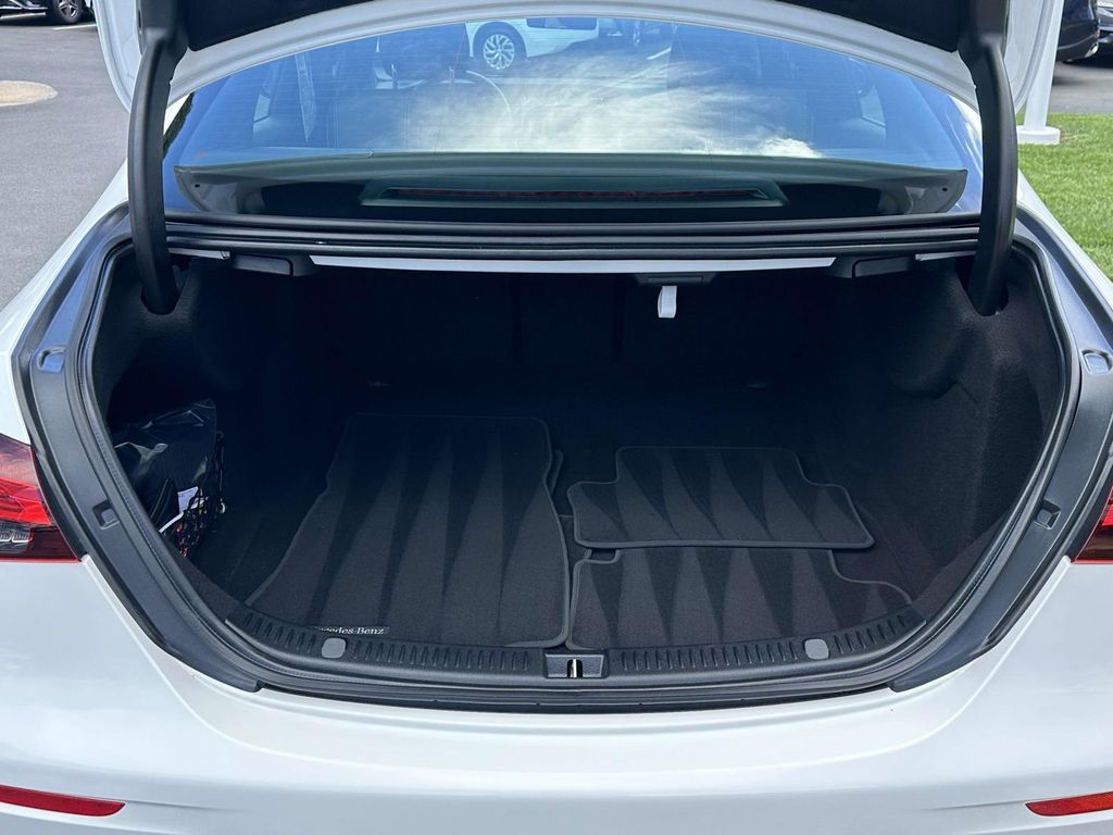 Thumbnail: 2023 Mercedes-Benz E-Class - 23