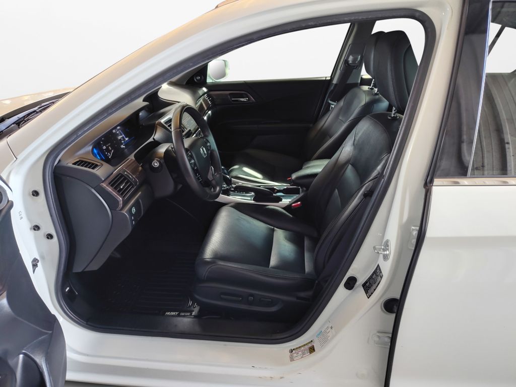 Used Car 2017 Honda Accord Hybrid  Ex-l For Sale Under $20,000 In Austin, Texas