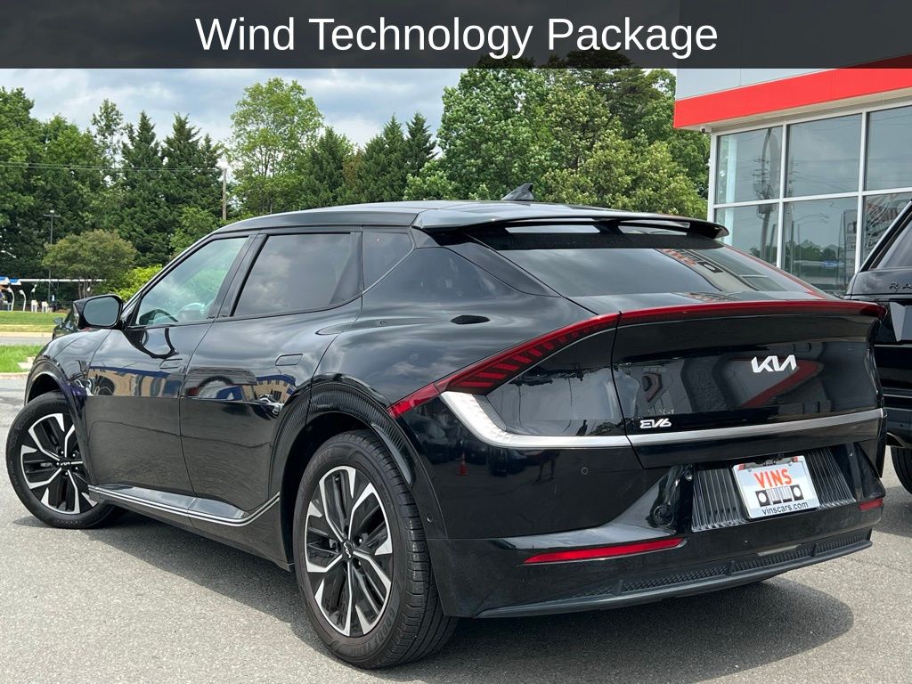 2022 Kia EV6 Wind photo