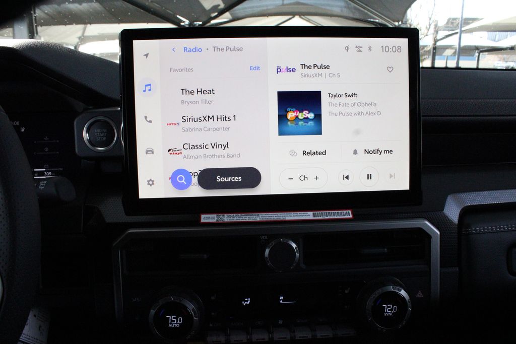 View vehicle photo 4