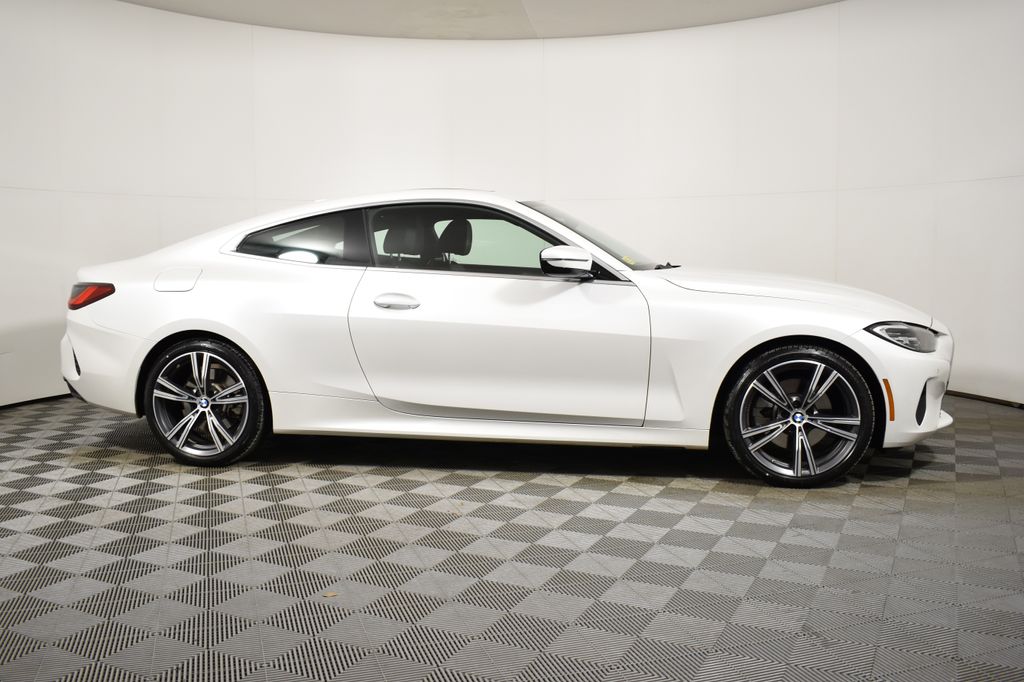 Thumbnail: 2024 BMW 4 Series - 8