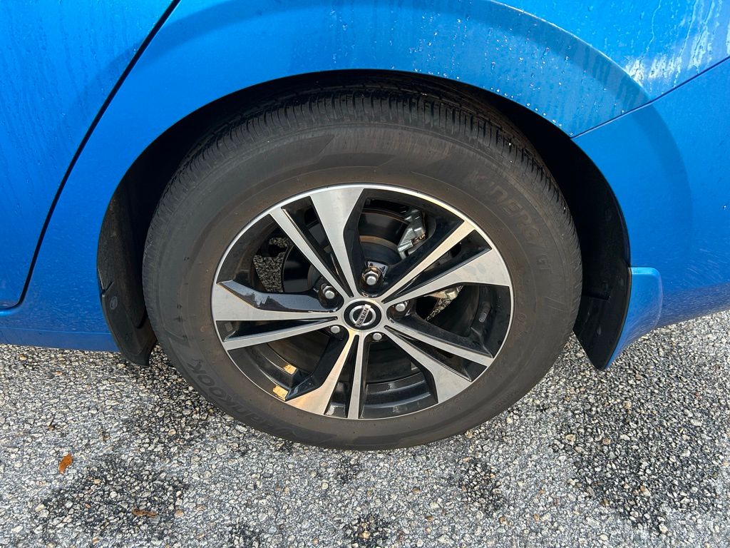 Thumbnail: 2020 Nissan Sentra - 9