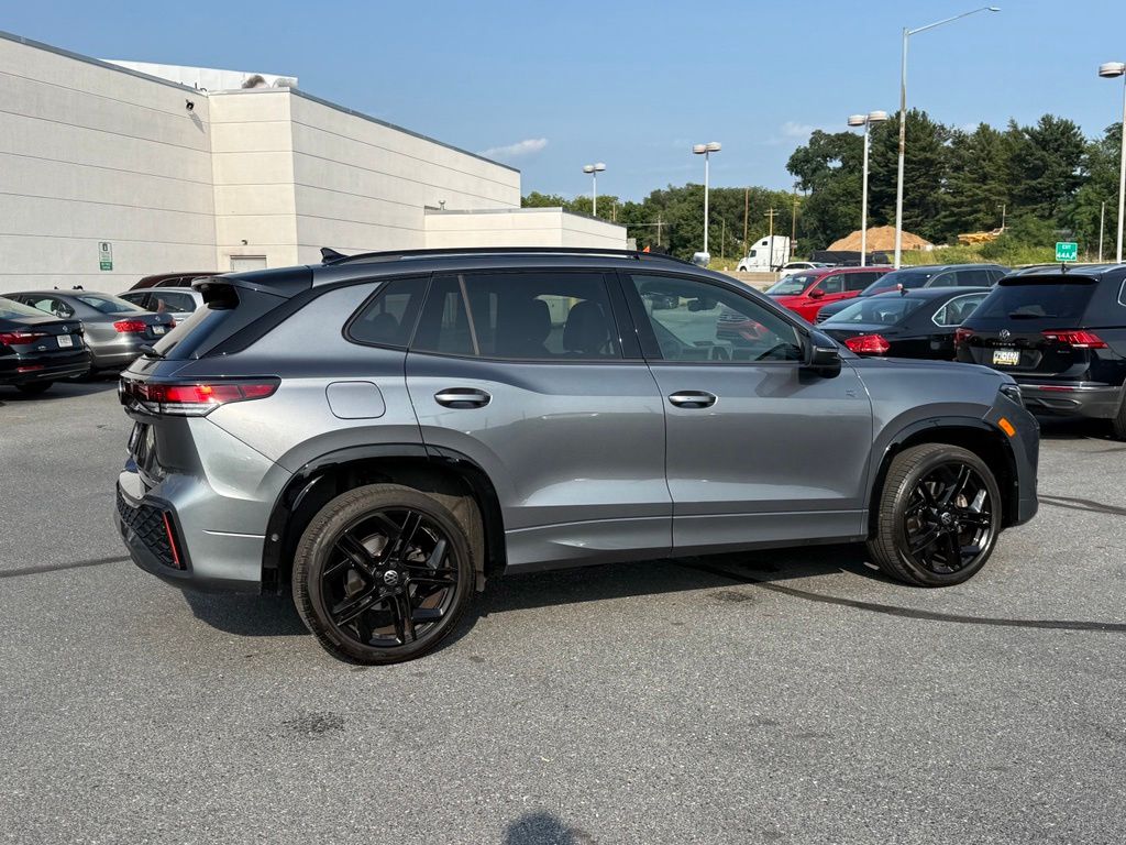 2025 Volkswagen Tiguan 2.0T SE R-Line Black Gray at Sutliff Volkswagen