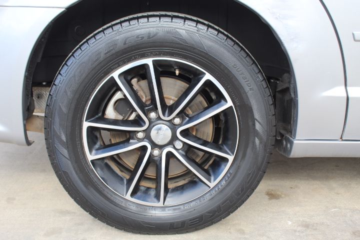 Used Car 2017 Dodge Grand Caravan  Se For Sale Under $12,000 In Georgetown, Texas