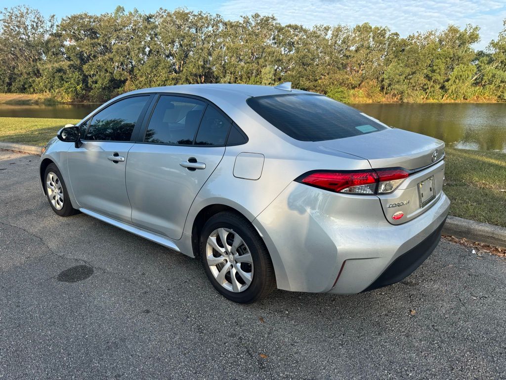 2024 Toyota Corolla LE 3