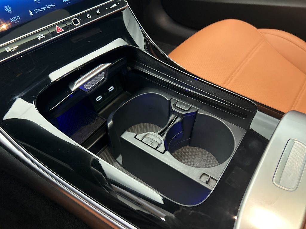 Thumbnail: 2026 Mercedes-Benz C-Class - 19