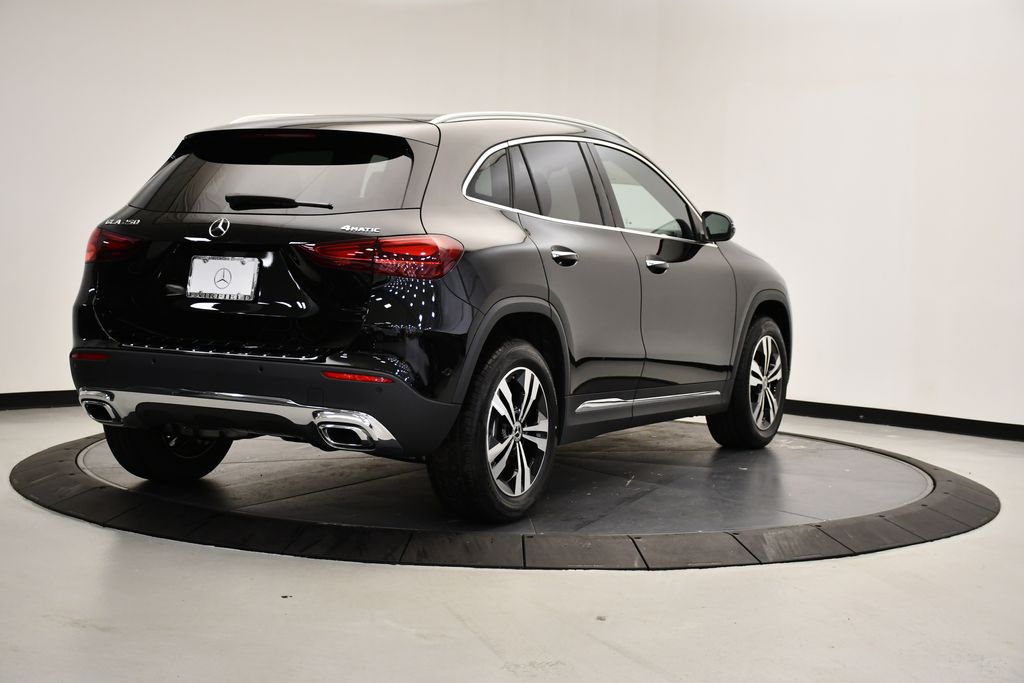 Thumbnail: 2026 Mercedes-Benz GLA - 5