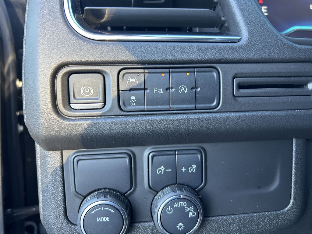 used 2024 Chevrolet Tahoe car, priced at $47,693