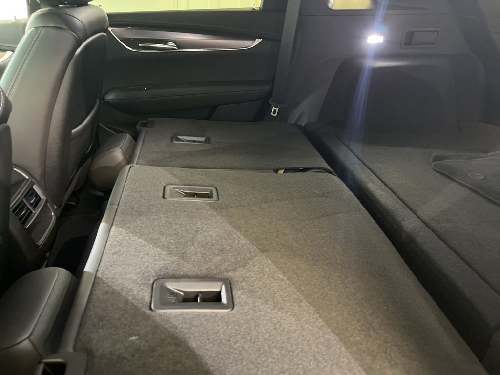 used 2023 Cadillac XT5 car, priced at $30,500