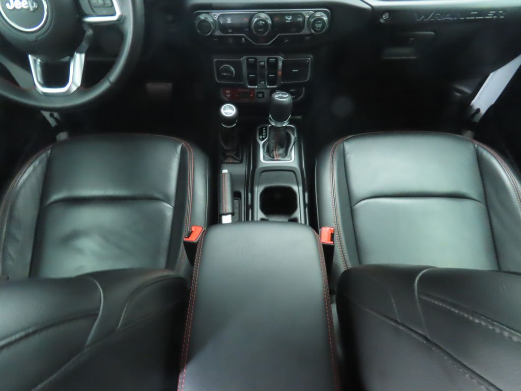 Thumbnail: 2018 Jeep Wrangler - 16