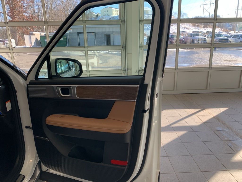 New 2026 White Hyundai Calligraphy image 21