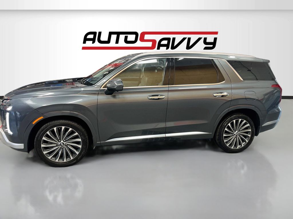Used 2023 Gray Hyundai Calligraphy image 4